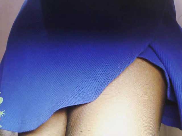 Va-len-cia's BongaCams show and profile