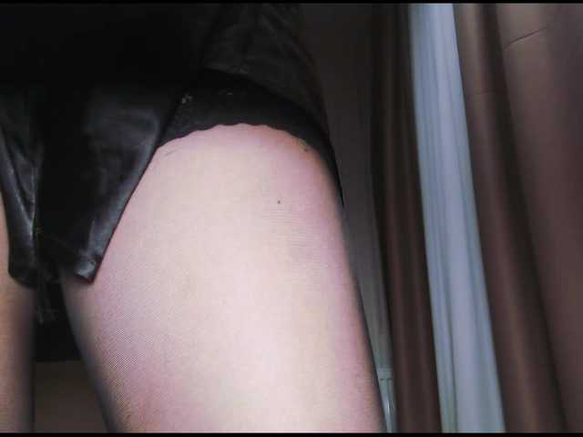 Va-len-cia's BongaCams show and profile