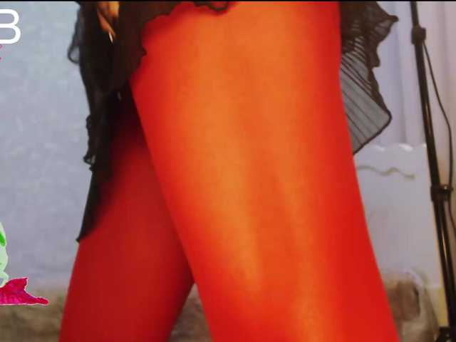 Va-len-cia's BongaCams show and profile