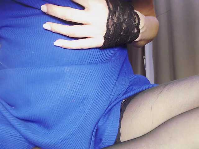 Va-len-cia's BongaCams show and profile