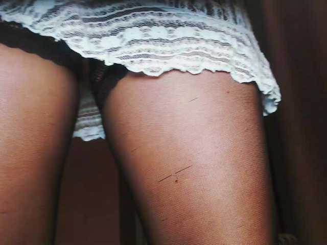 Va-len-cia's BongaCams show and profile