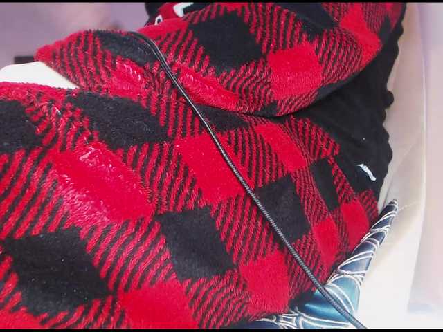 Va-len-cia's BongaCams show and profile