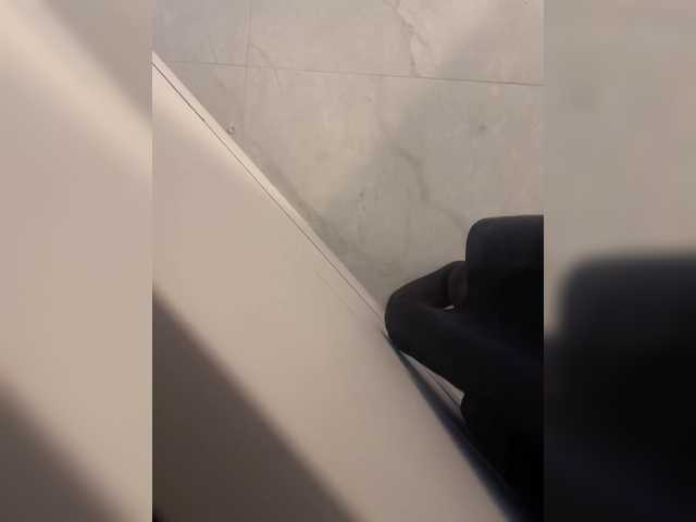 Va-len-cia's BongaCams show and profile