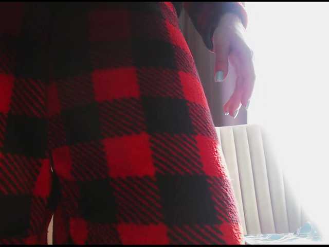 Va-len-cia's BongaCams show and profile