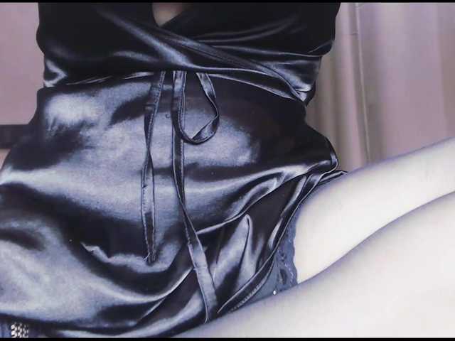 Va-len-cia's BongaCams show and profile