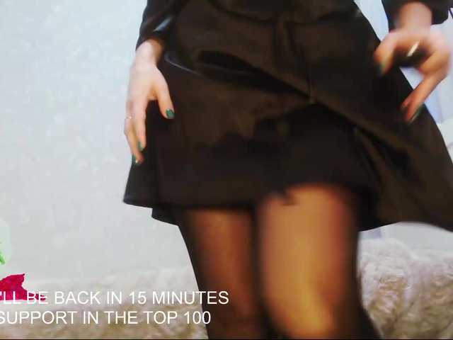 Va-len-cia's BongaCams show and profile