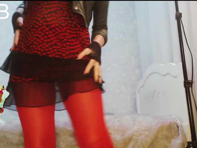 Va-len-cia — MILF is the best at BONGO! GIVE A VIRTUAL FUR COAT FOR VALENTINE'S DAY, TO BONGO! ONLY 1300 TK!!!!