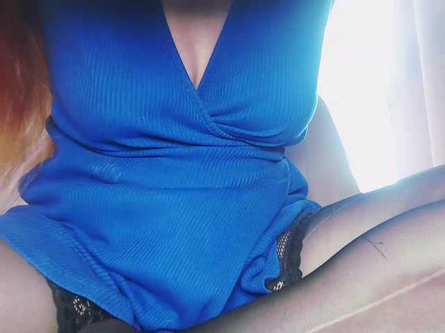 Va-len-cia's BongaCams show and profile