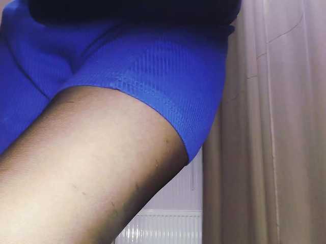 Va-len-cia's BongaCams show and profile