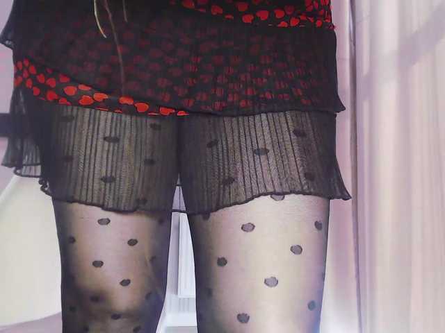 Va-len-cia from BongaCams