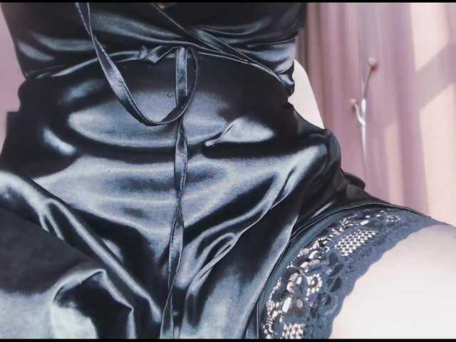 Va-len-cia's BongaCams show and profile