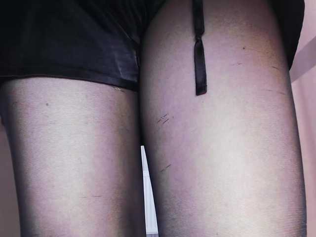 стрип от Va-len-cia