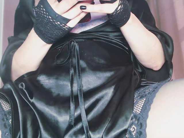 Va-len-cia's BongaCams show and profile