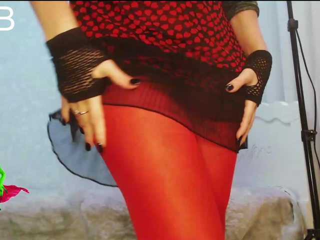 Va-len-cia's BongaCams show and profile