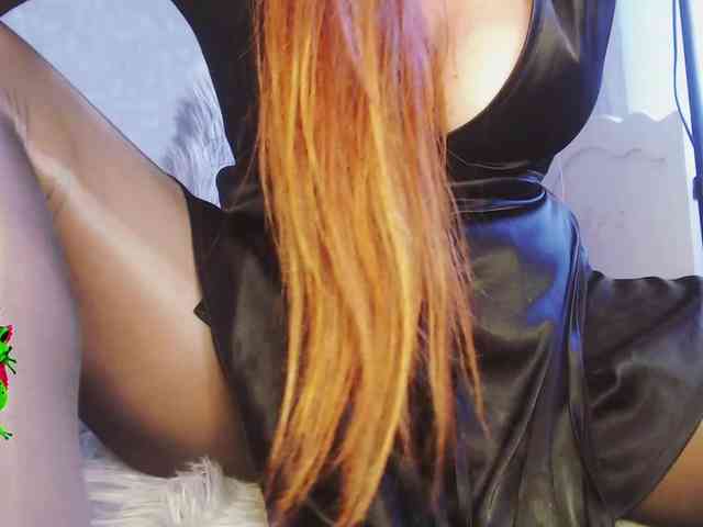 striptease chat room Va-len-cia