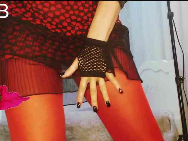 Va-len-cia Live Webcam on BongaCams