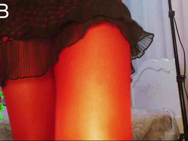 Va-len-cia Live Webcam on BongaCams