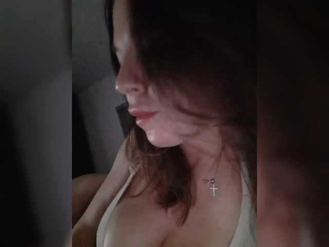 l4dyCandy's BongaCams show and profile