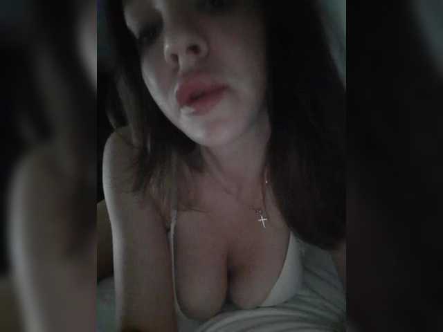 l4dyCandy's BongaCams show and profile