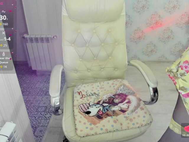 White-Panties's BongaCams show and profile