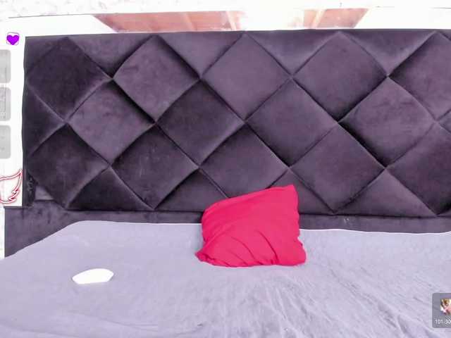 AnnieMiller-'s BongaCams show and profile