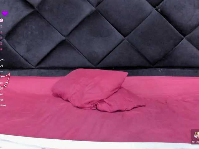 AnnieMiller-'s BongaCams show and profile