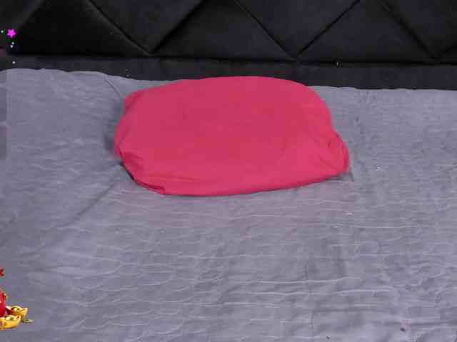 AnnieMiller- AnnieMiller-