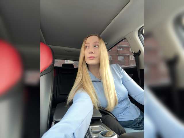 lana-lana03's BongaCams show and profile