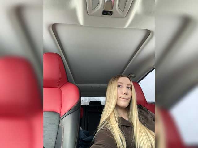 lana-lana03's BongaCams show and profile