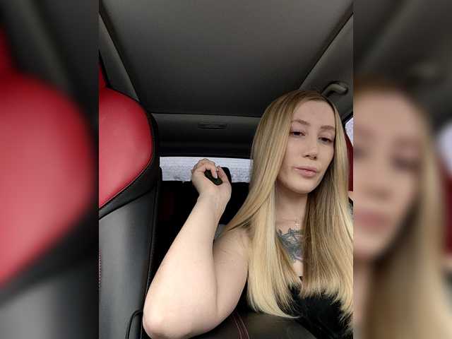 lana-lana03's BongaCams show and profile