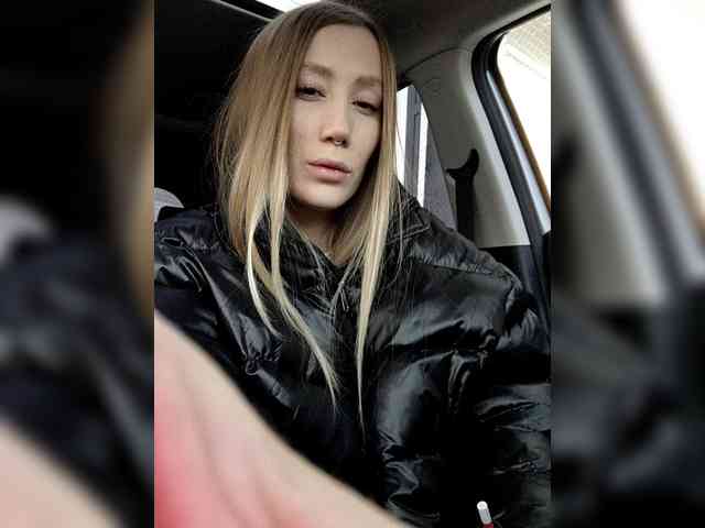 Svetlana____ webcam