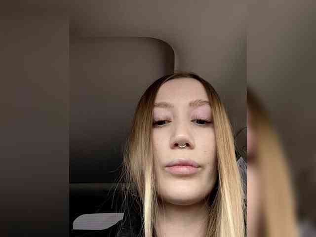 Svetlana____ webcam