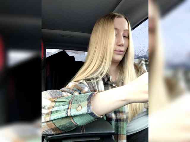 lana-lana03 Live Webcam on BongaCams