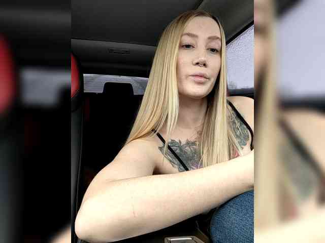 lana-lana03 Live Webcam on BongaCams