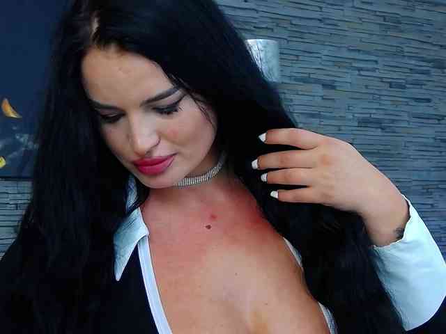 Allana-Doll webcam