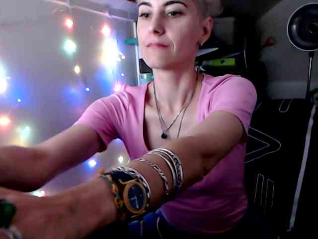 EvilFindomGoddess webcam