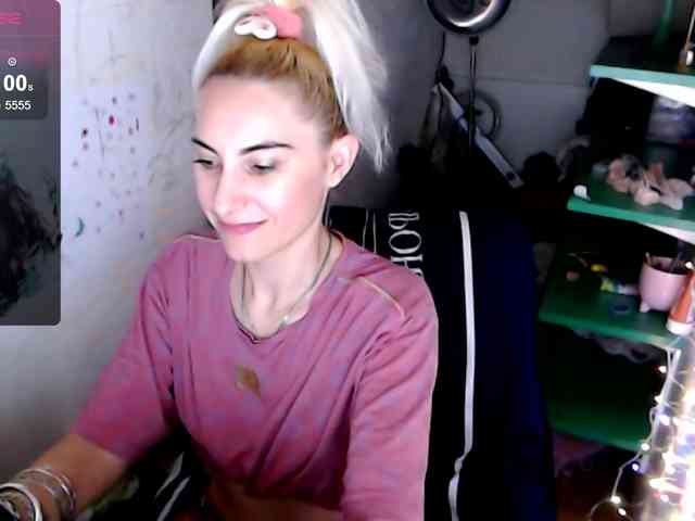 EvilFindomGoddess webcam