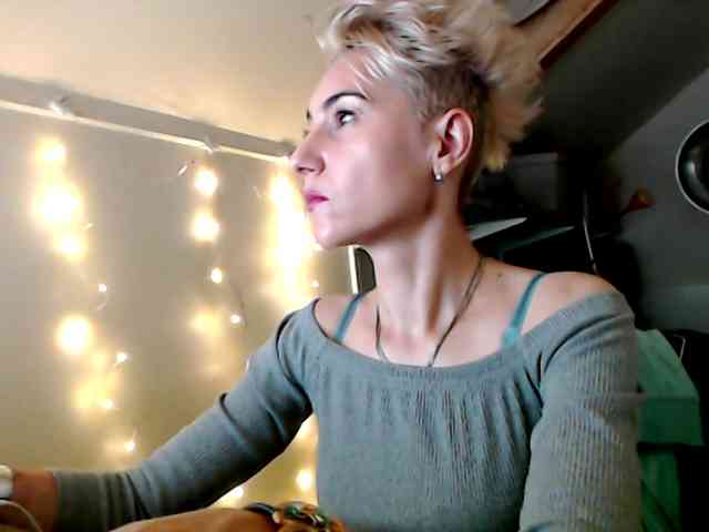 VoyeursRoom Live Webcam on BongaCams