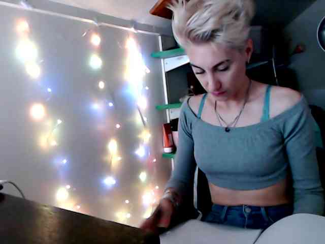 EvilFindomGoddess webcam