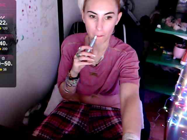 EvilFindomGoddess webcam