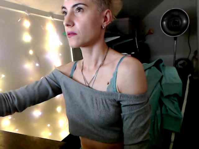EvilFindomGoddess webcam
