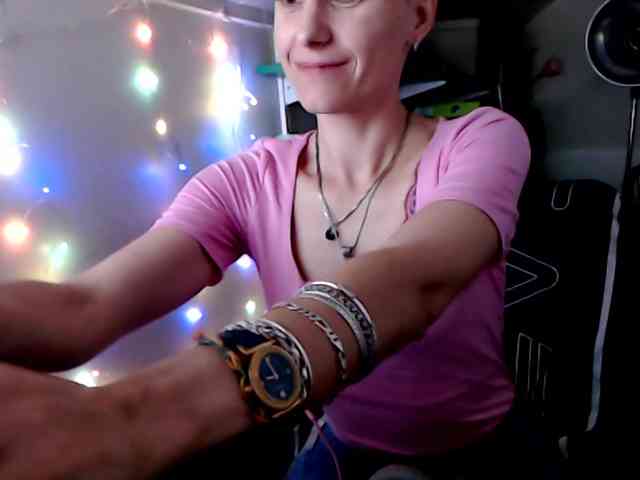 EvilFindomGoddess webcam