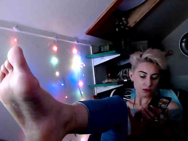 VoyeursRoom Live Webcam on BongaCams