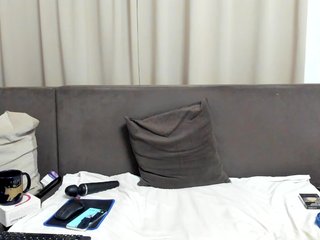 Sophiestique Porn Show