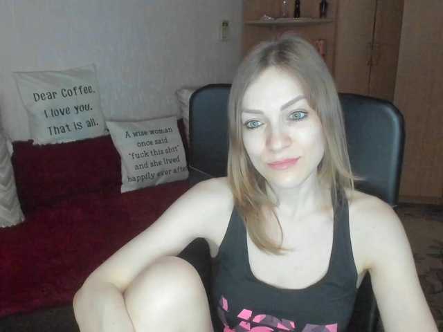 CherishSia's BongaCams show and profile