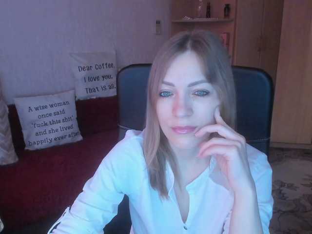 CherishSia's BongaCams show and profile