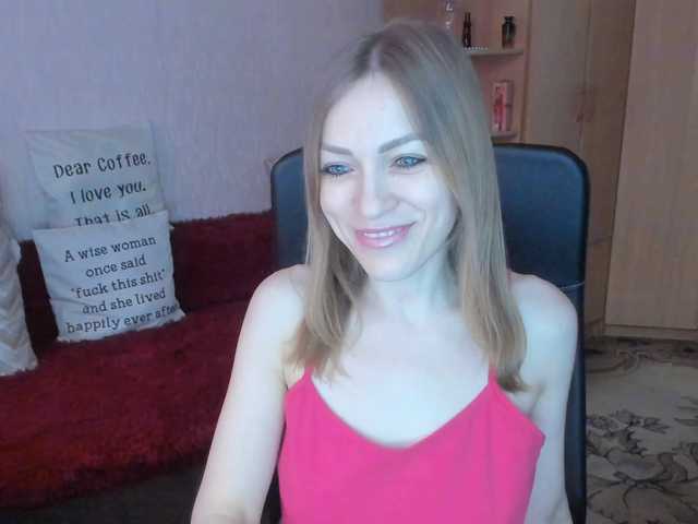 CherishSia's BongaCams show and profile