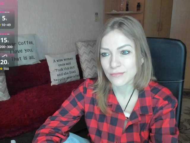 CherishSia's BongaCams show and profile