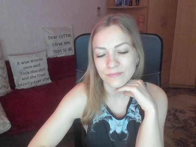 CherishSia's BongaCams show and profile