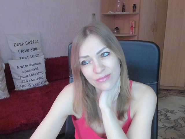 CherishSia's BongaCams show and profile